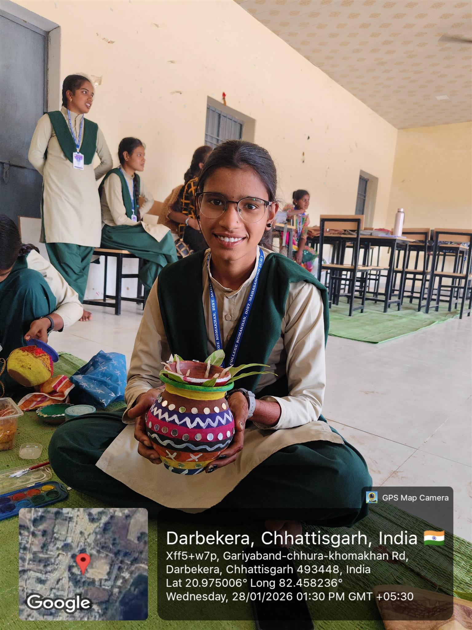 कलश सज्जा प्रतियोगिता - Government Naveen College komakhan Mahasamund, C.G.